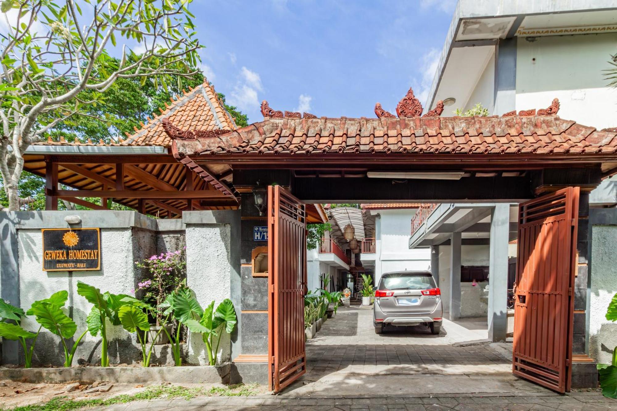 Capital O 93944 Geweka Homestay Jimbaran Exterior foto